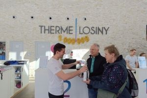 Předávání výhry 2miliontým návštěvníkům