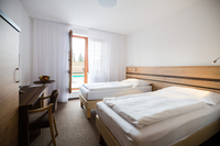 Ubytování - SIRNATÉ LÁZNĚ Ostrožská Nová Ves